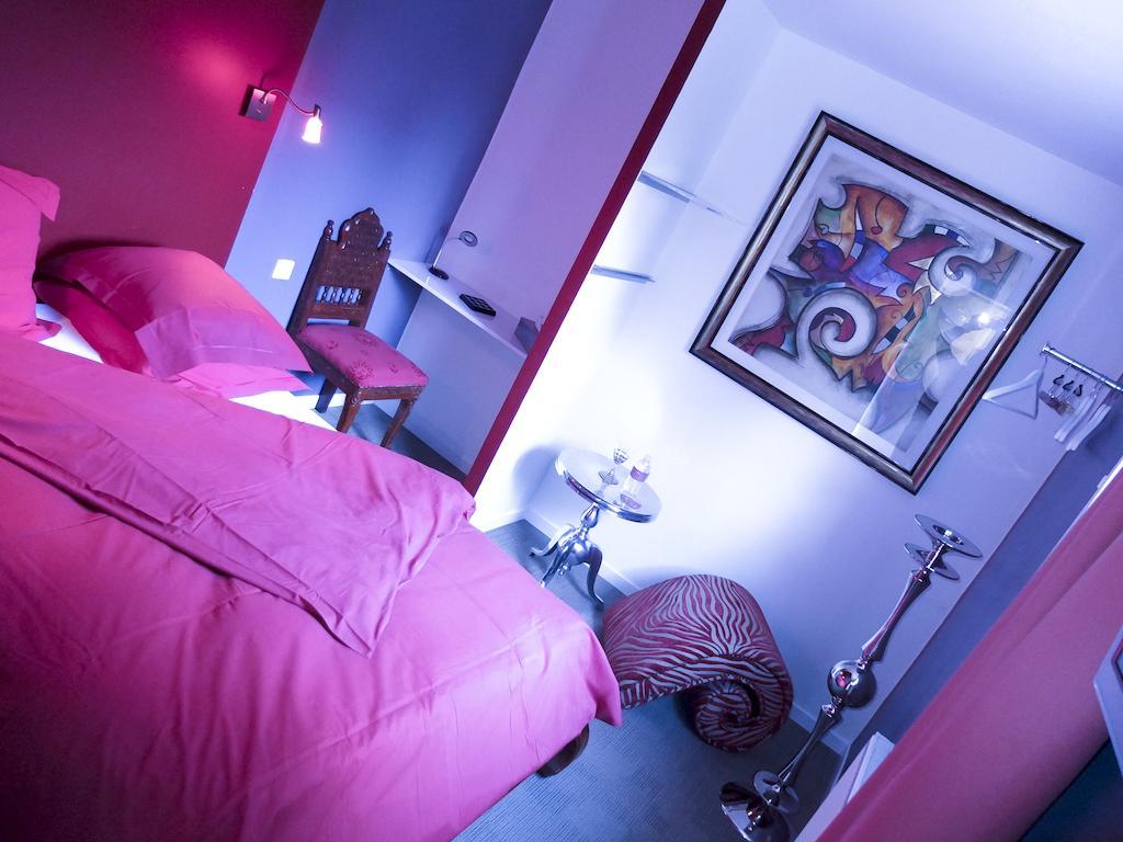 Hotel Au Fil De L'Eau - La Malate Besançon Pokój zdjęcie
